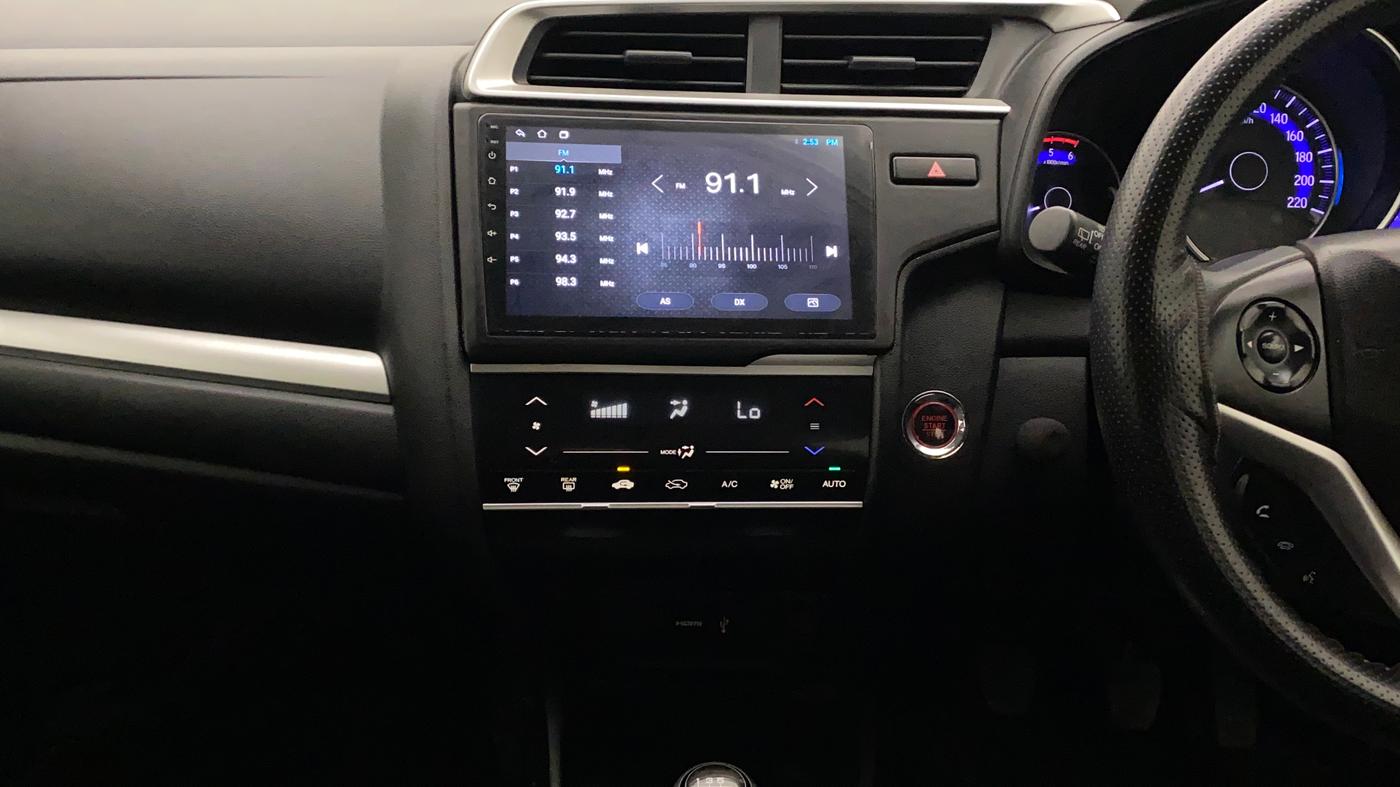 2017 Honda WR-V 1.5L I-DTEC VX MT, Diesel, Manual, 20,850 km, Air Conditioner