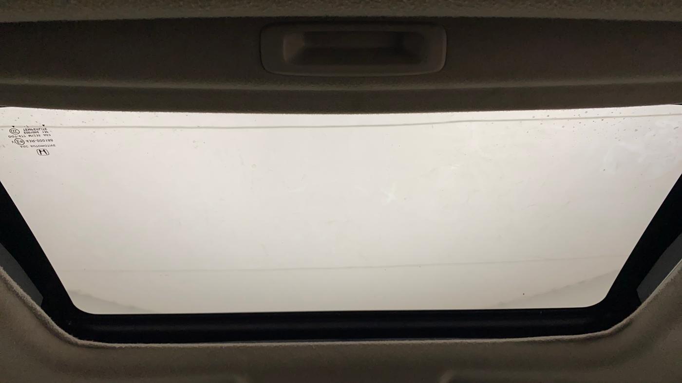 2017 Honda WR-V 1.5L I-DTEC VX MT, Diesel, Manual, 20,850 km, Moonroof/ Sunroof