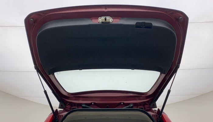 2010 Maruti Ritz LXI, Petrol, Manual, 52,358 km, Boot Door Open