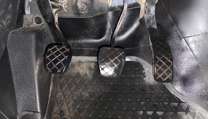 2015 Volkswagen Polo TRENDLINE 1.2L PETROL, Petrol, Manual, 60,768 km, Pedals