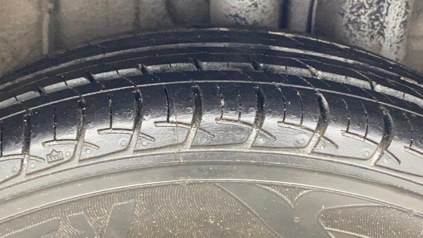 2018 Hyundai Elite i20 ASTA 1.2  CVT, Petrol, Automatic, 67,167 km, Left Rear Tyre Tread