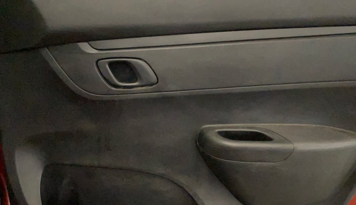 2021 Renault Kwid RXL 1.0 AMT, Petrol, Automatic, 41,489 km, Driver Side Door Panels Control