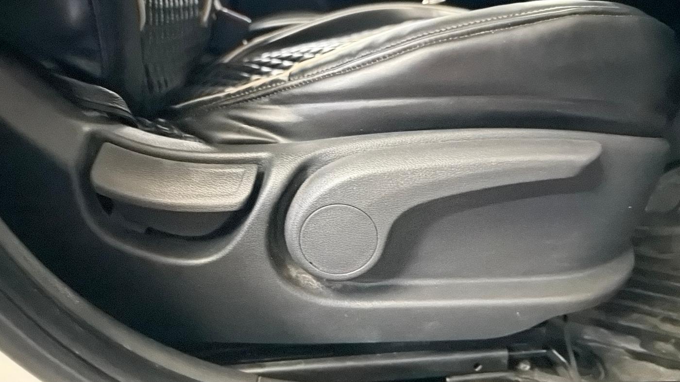2019 Hyundai Verna 1.4 EX PETROL, Petrol, Manual, 60,690 km, Driver Side Adjustment Panel