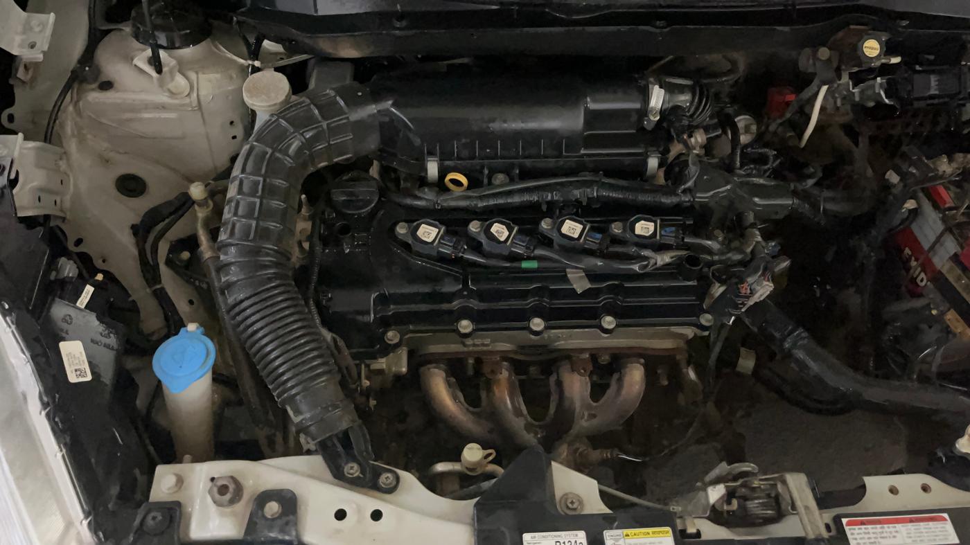 2020 Maruti Swift VXI, CNG, Manual, 96,007 km, Engine View - Right