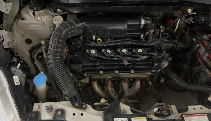2020 Maruti Swift VXI, CNG, Manual, 95,990 km, Engine View - Right