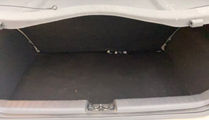 2023 Hyundai GRAND I10 NIOS SPORTZ AMT 1.2 KAPPA VTVT, Petrol, Automatic, 53,757 km, Boot Inside