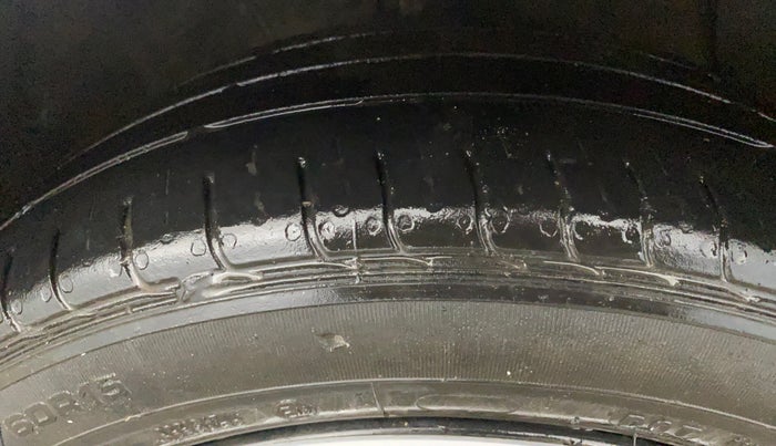 2023 Hyundai GRAND I10 NIOS SPORTZ AMT 1.2 KAPPA VTVT, Petrol, Automatic, 53,757 km, Right Front Tyre Tread