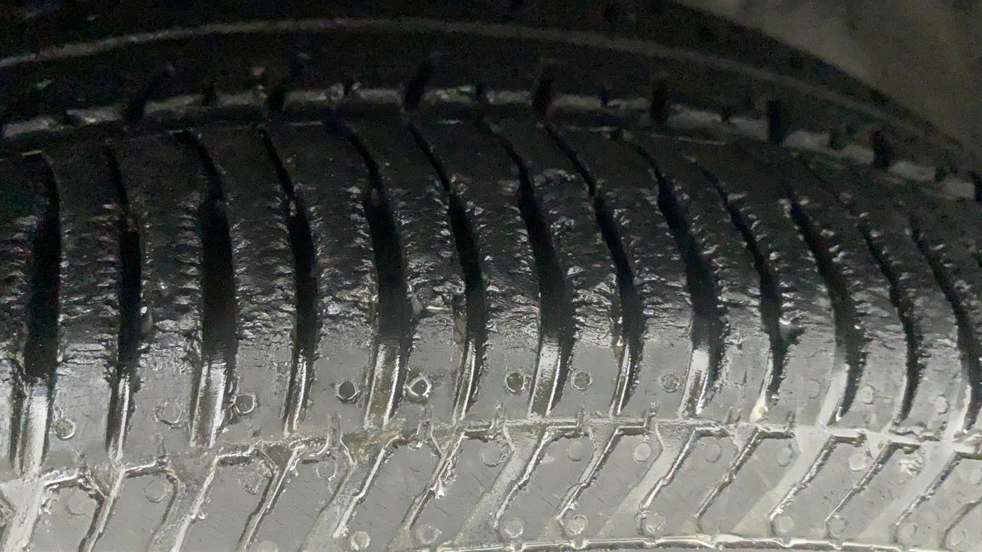 2014 Ford Ecosport TITANIUM 1.5L PETROL, Petrol, Manual, 35,426 km, Right Rear Tyre Tread