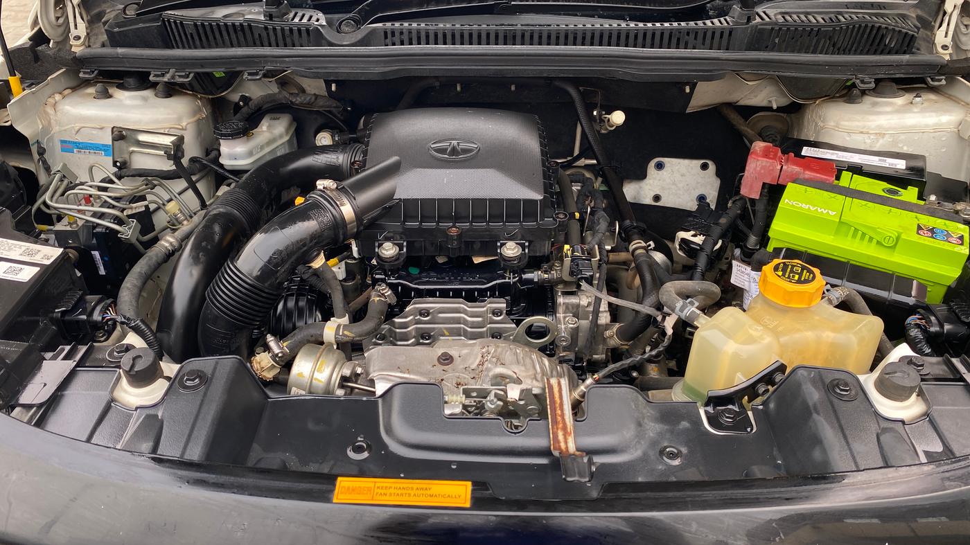 2022 Tata NEXON XZ PLUS (HS) PETROL, Petrol, Manual, 36,019 km, Engine View
