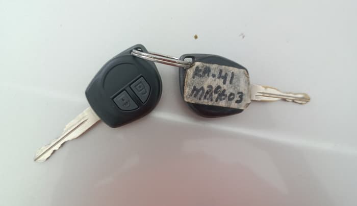 2018 Maruti Wagon R 1.0 VXI+ AMT, Petrol, Automatic, 69,808 km, Key Close Up