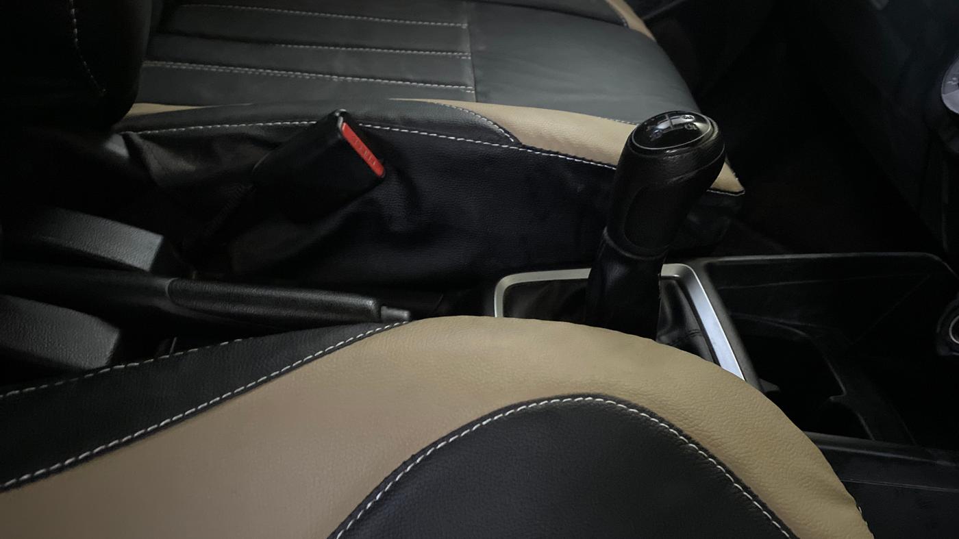 2022 Maruti Swift LXI, Petrol, Manual, 66,173 km, Gear Lever