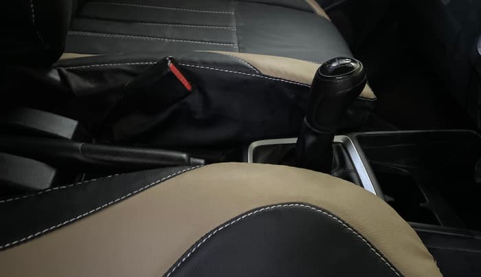 2022 Maruti Swift LXI, Petrol, Manual, 66,173 km, Gear Lever