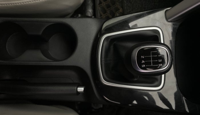 2022 KIA SELTOS HTK PLUS 1.5 DIESEL IMT, Diesel, Manual, 67,688 km, Gear Lever