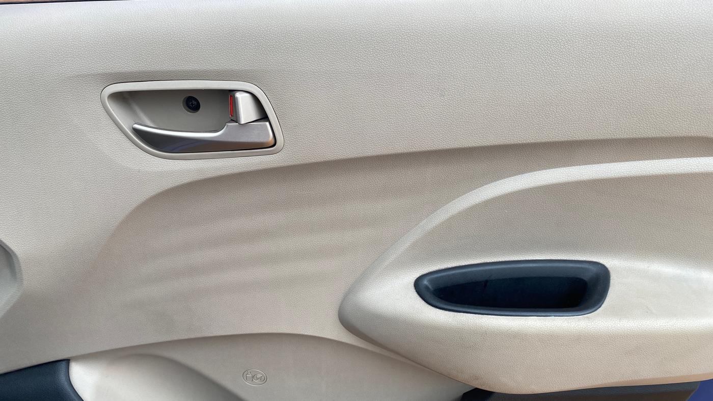 2019 Hyundai NEW SANTRO SPORTZ AMT, Petrol, Automatic, 93,107 km, Driver Side Door Panels Control