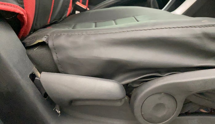 2021 Maruti S Cross ZETA 1.5, Petrol, Manual, 64,275 km, Driver Side Adjustment Panel
