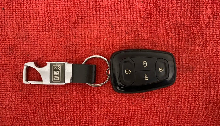 2018 Tata NEXON XZA PLUS DIESEL, Diesel, Automatic, 1,09,563 km, Key Close Up