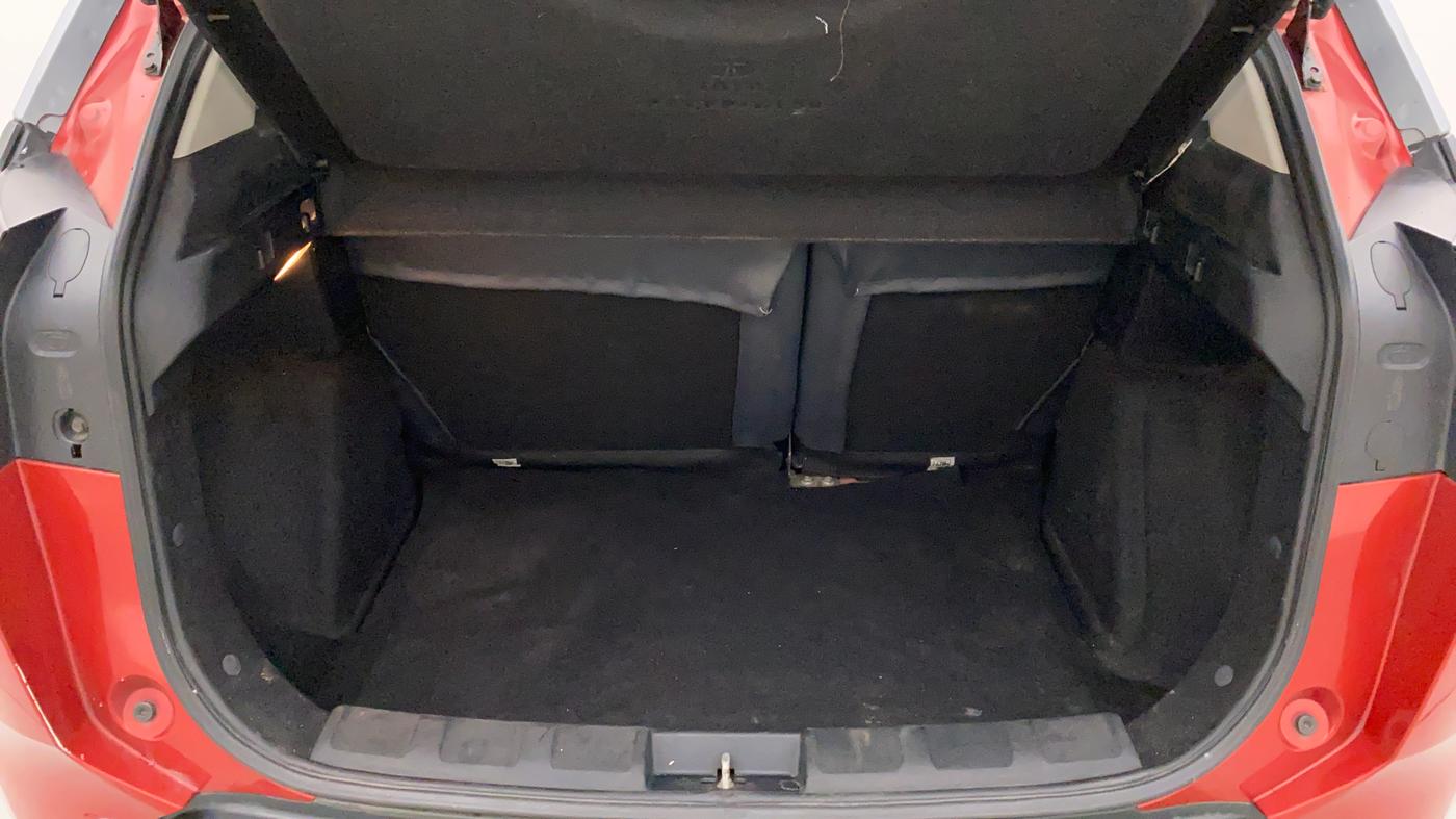 2018 Tata NEXON XZA PLUS DIESEL, Diesel, Automatic, 1,09,563 km, Boot Inside