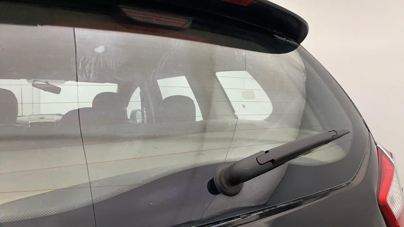 2018 Nissan Terrano  XL D Plus, Diesel, Manual, 1,00,195 km, Rear Wiper