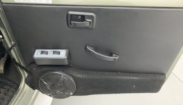 2014 Mahindra Thar CRDE 4X4 BS IV, Diesel, Manual, 46,933 km, Driver Side Door Panels Control