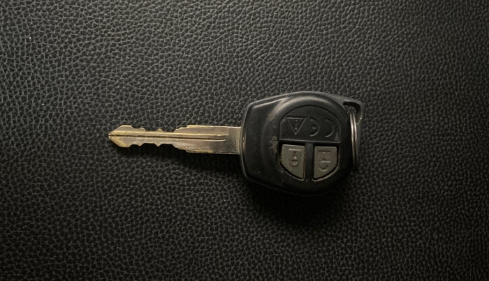 2018 Maruti Baleno DELTA DIESEL 1.3, Diesel, Manual, 95,453 km, Key Close Up