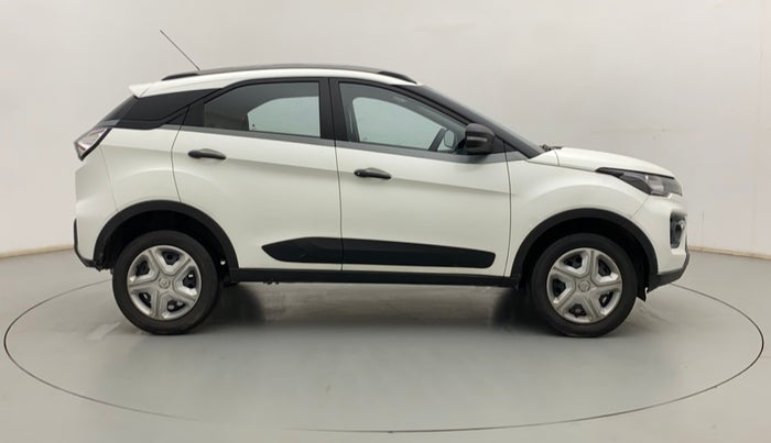 2021 Tata NEXON XM PETROL, Petrol, Manual, 53,746 km, Right Side View