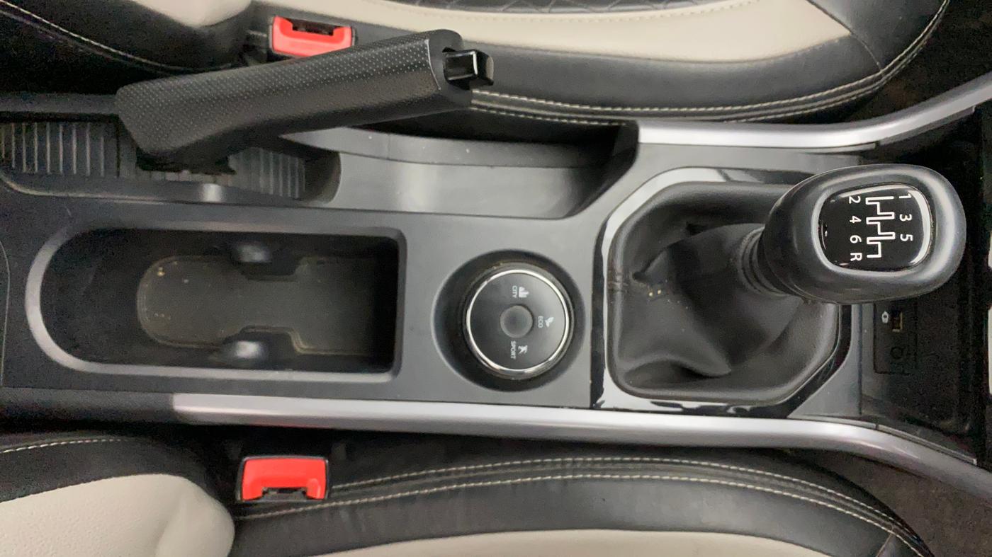 2021 Tata NEXON XM PETROL, Petrol, Manual, 53,746 km, Gear Lever