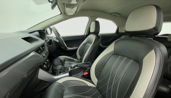 2021 Tata NEXON XM PETROL, Petrol, Manual, 53,746 km, Right Side Front Door Cabin