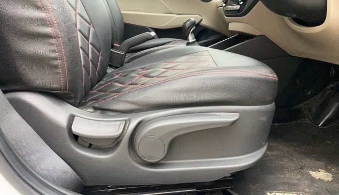 2019 Hyundai Verna 1.6 VTVT SX, Petrol, Manual, 39,066 km, Driver Side Adjustment Panel