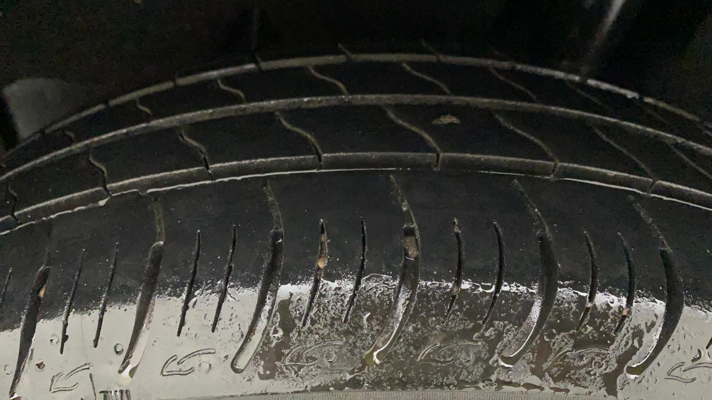 2021 Maruti Baleno DELTA PETROL 1.2, Petrol, Manual, 15,938 km, Left Rear Tyre Tread