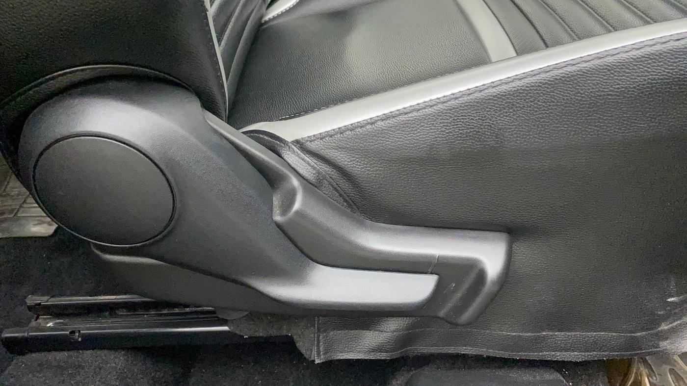 2021 Maruti Baleno DELTA PETROL 1.2, Petrol, Manual, 15,938 km, Driver Side Adjustment Panel