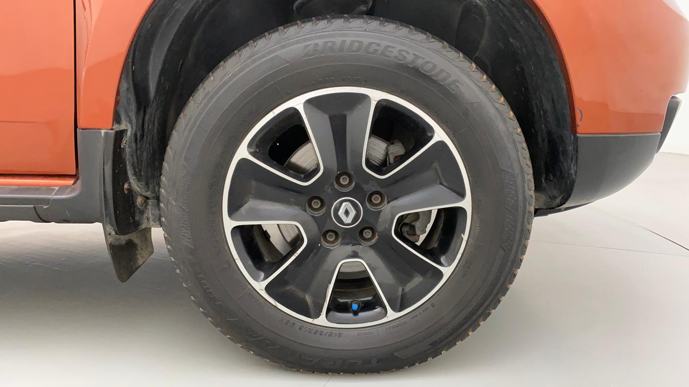 2016 Renault Duster 110 PS RXL 4X2 AMT, Diesel, Automatic, 34,279 km, Right Front Wheel