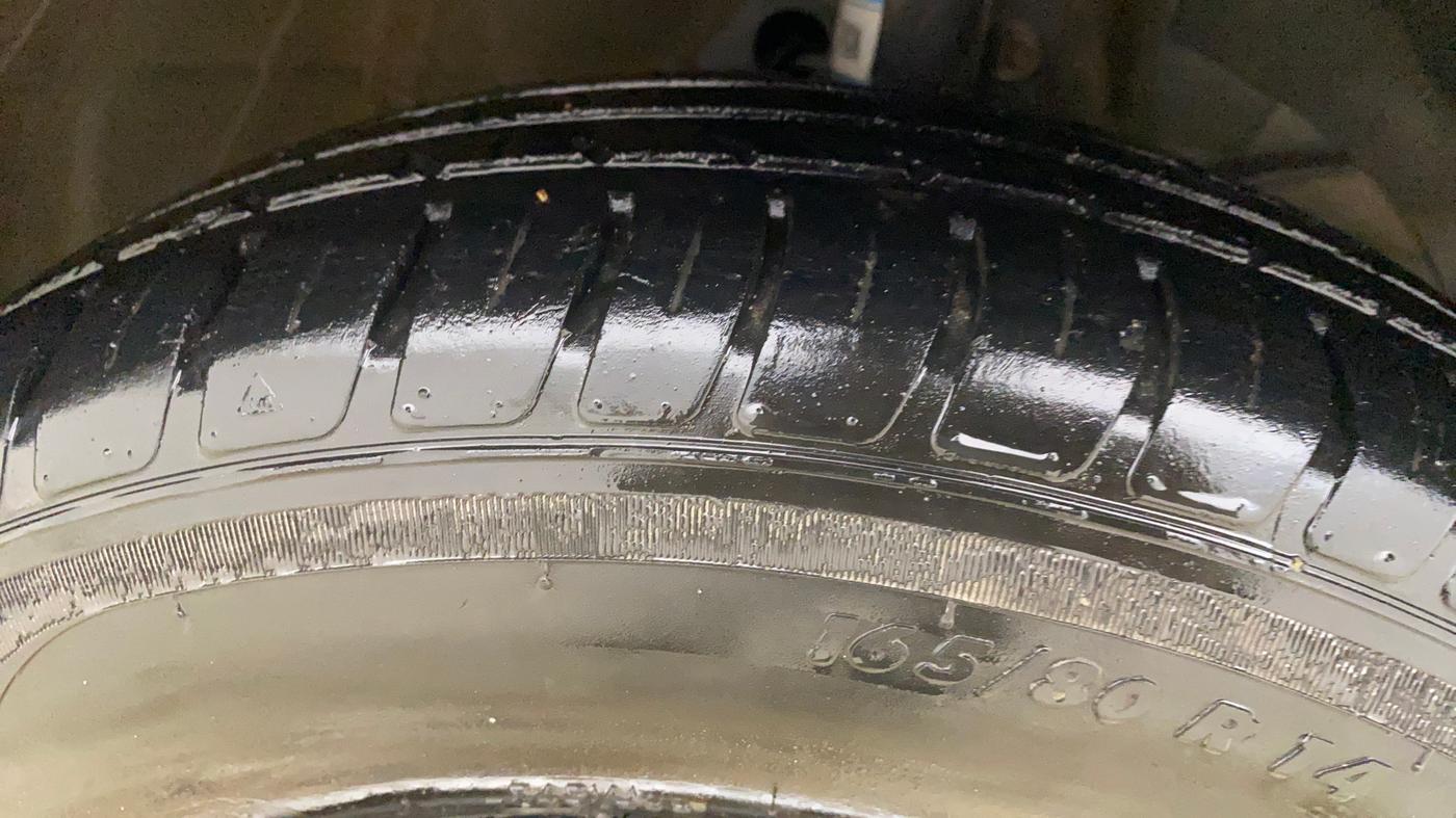 2023 Maruti Swift VXI, Petrol, Manual, 37,258 km, Right Front Tyre Tread