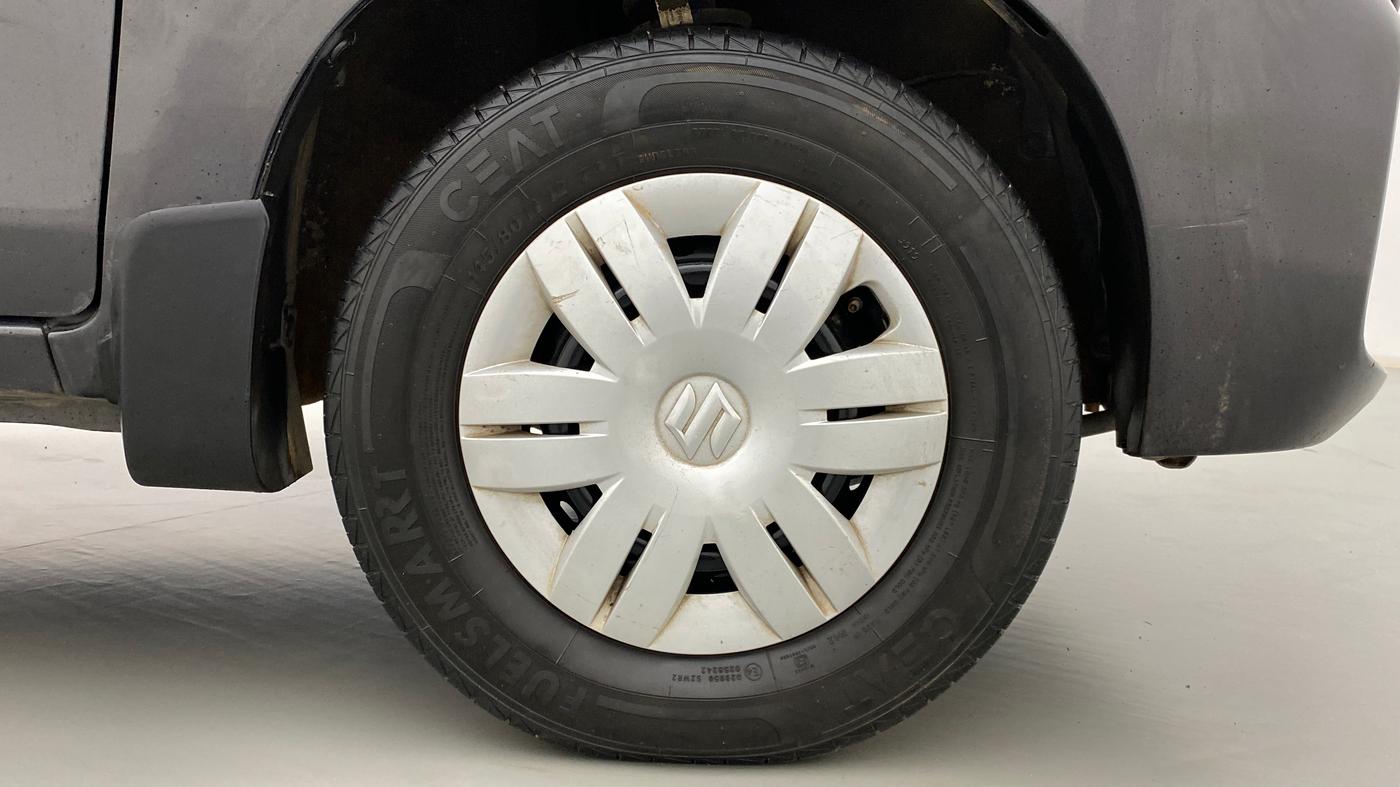 2019 Maruti Alto VXI, Petrol, Manual, 26,916 km, Right Front Wheel