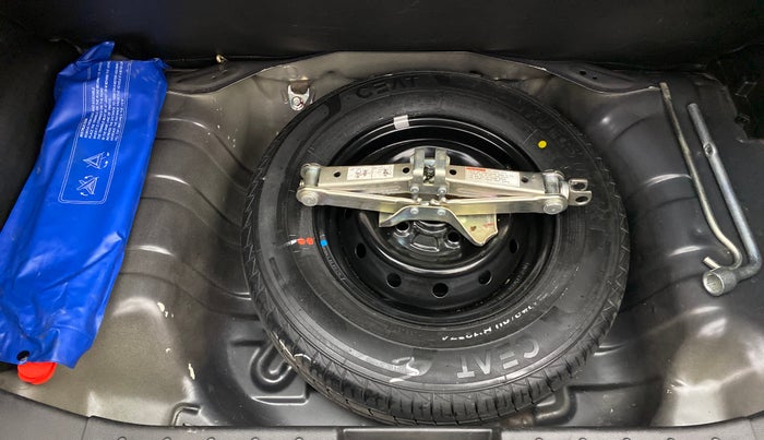 2019 Maruti Alto VXI, Petrol, Manual, 26,916 km, Spare Tyre
