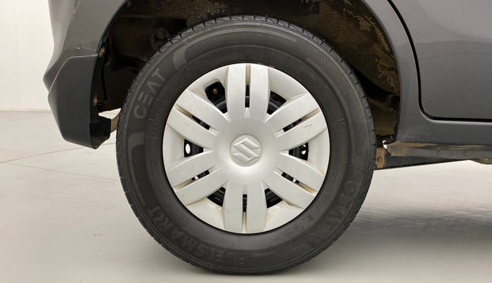 2019 Maruti Alto VXI, Petrol, Manual, 26,916 km, Right Rear Wheel