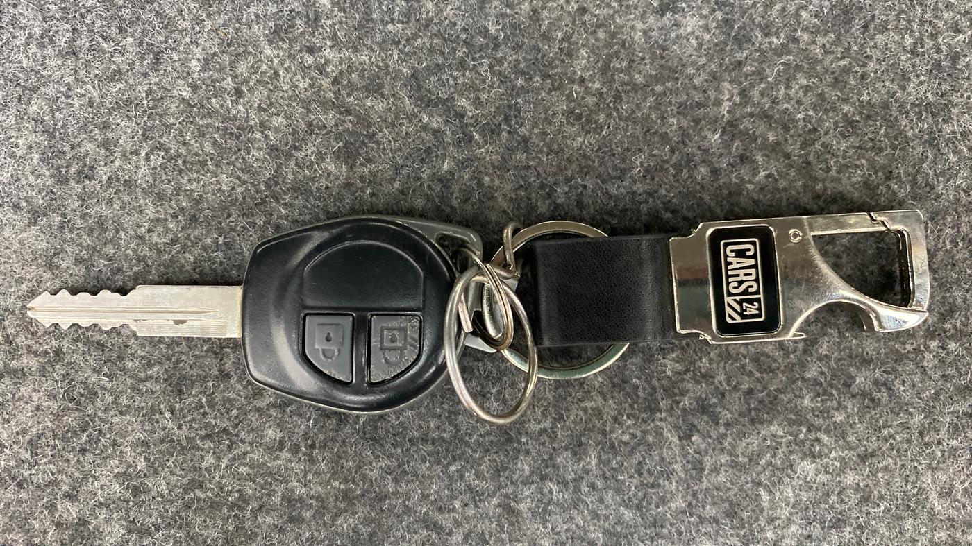 2019 Maruti Alto VXI, Petrol, Manual, 26,916 km, Key Close Up