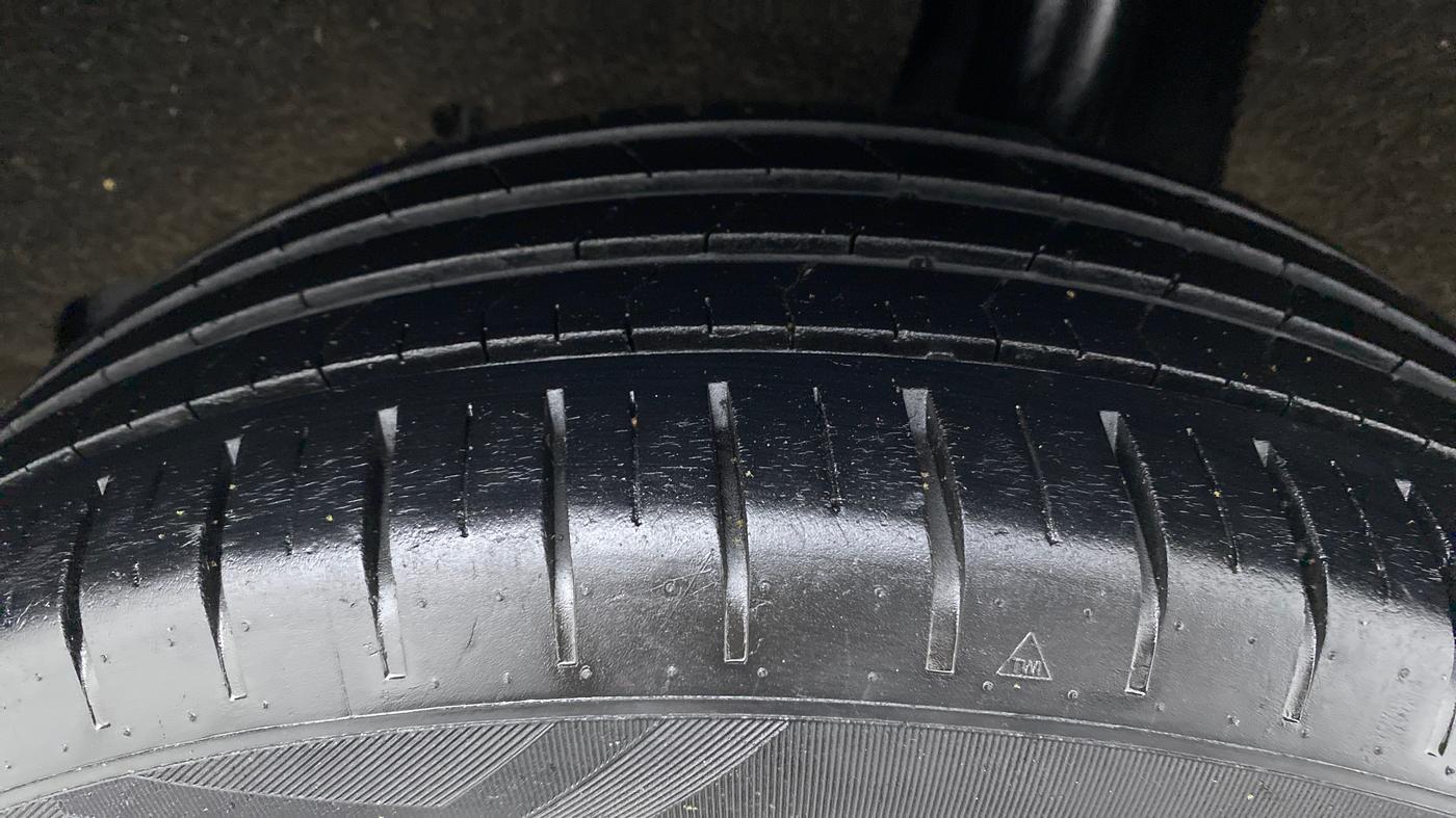 2019 Maruti Baleno ALPHA PETROL 1.2, Petrol, Manual, 38,368 km, Left Rear Tyre Tread
