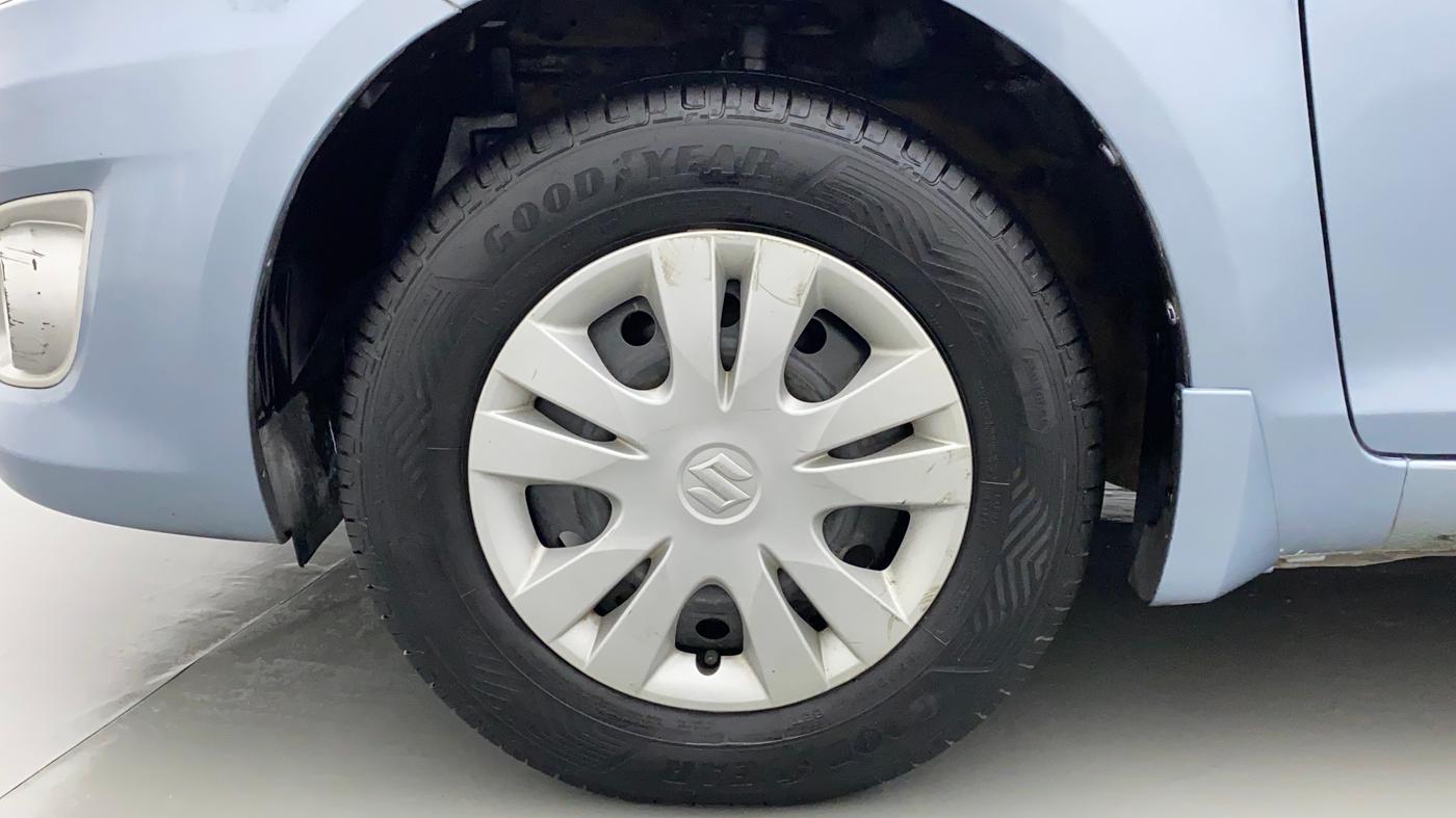 2013 Maruti Swift Dzire VXI, Petrol, Manual, 58,187 km, Left Front Wheel