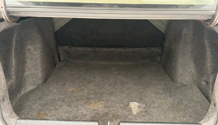 2015 Honda City 1.5L I-VTEC SV, Petrol, Manual, 34,886 km, Boot Inside