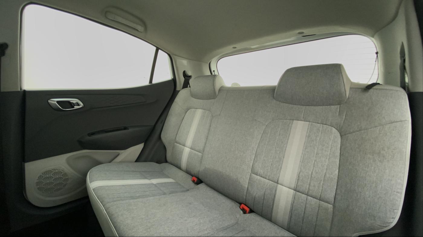 2019 Hyundai GRAND I10 NIOS SPORTZ 1.2 AT, Petrol, Automatic, 15,445 km, Right Side Rear Door Cabin