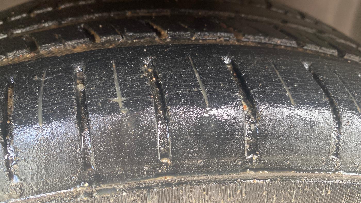 2022 Tata ALTROZ XZ PETROL, Petrol, Manual, 67,751 km, Right Front Tyre Tread