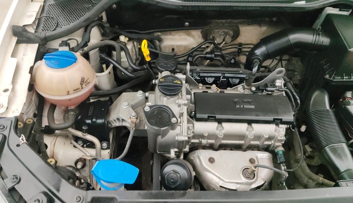 2014 Volkswagen Polo HIGHLINE1.2L, Petrol, Manual, 55,473 km, Engine View - Right