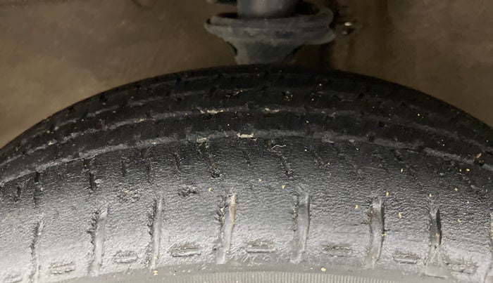 2018 Maruti Alto K10 VXI, Petrol, Manual, 44,407 km, Left Front Tyre Tread
