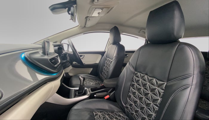 2021 Tata ALTROZ XZ 1.2, Petrol, Manual, 25,330 km, Right Side Front Door Cabin