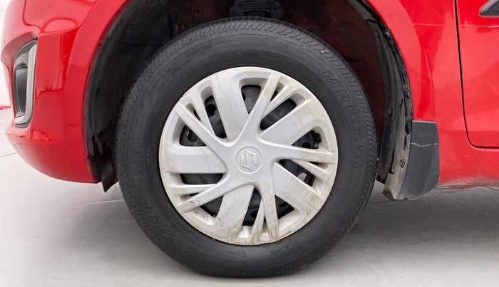 2016 Maruti Swift VXI, Petrol, Manual, 62,849 km, Left Front Wheel