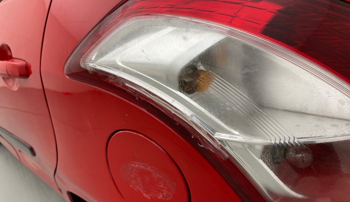 2016 Maruti Swift VXI, Petrol, Manual, 62,849 km, Left tail light - Minor damage