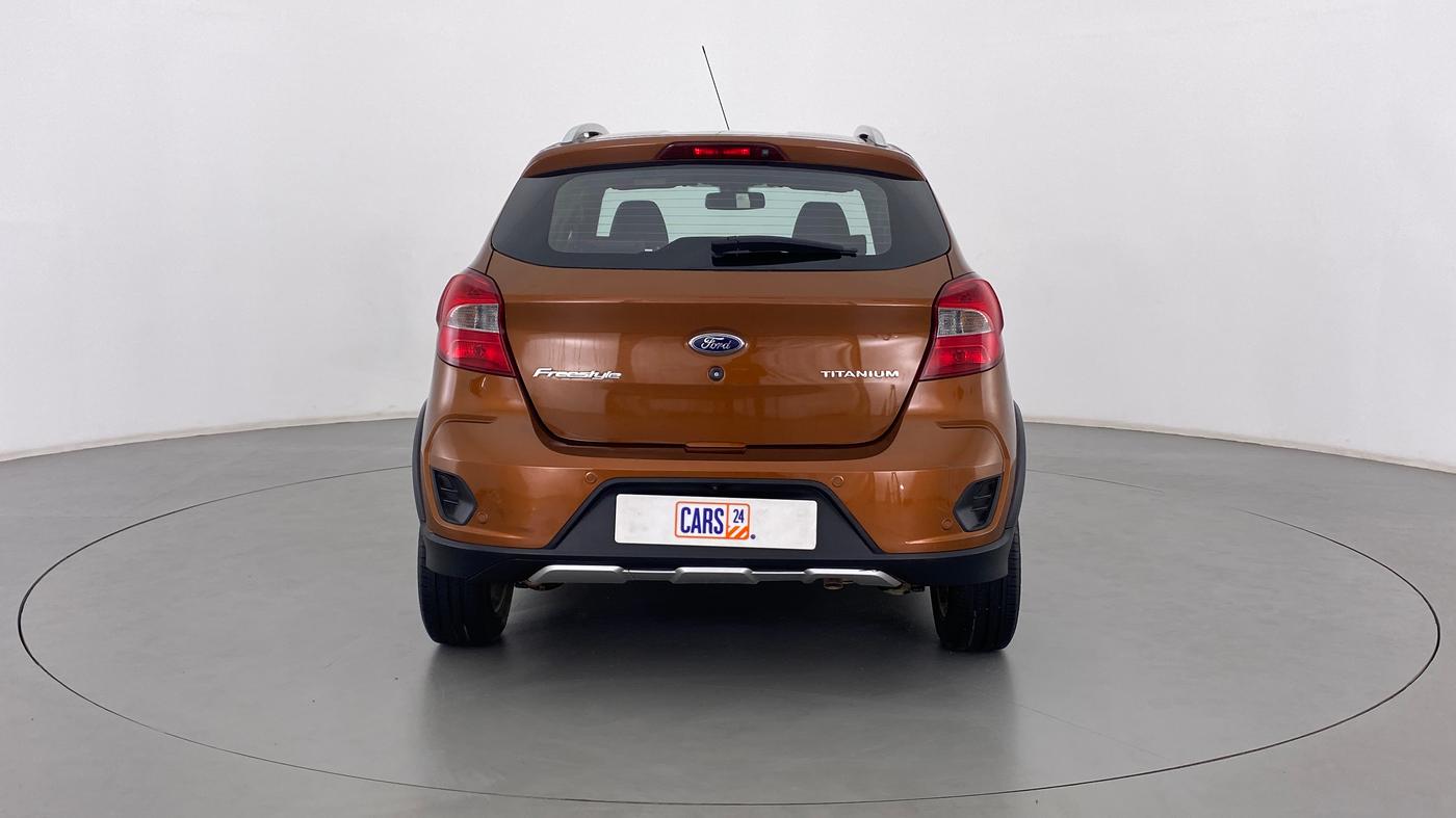 2018 Ford FREESTYLE TITANIUM + 1.2 TI-VCT, Petrol, Manual, 15,703 km, Back/Rear
