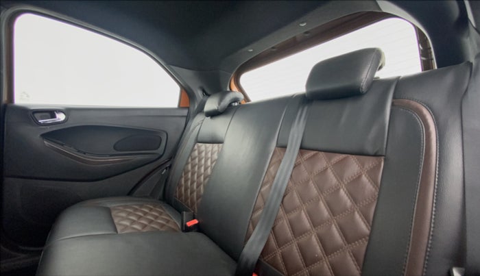 2018 Ford FREESTYLE TITANIUM + 1.2 TI-VCT, Petrol, Manual, 15,703 km, Right Side Rear Door Cabin