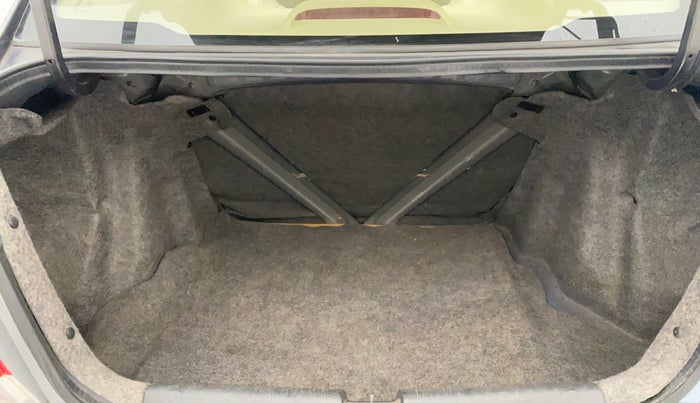 2015 Honda Amaze 1.2L I-VTEC S, Petrol, Manual, 73,724 km, Boot Inside