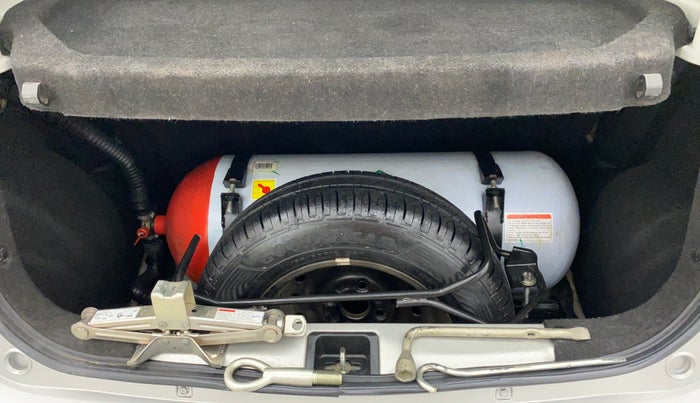 2020 Maruti New Wagon-R LXI CNG 1.0, CNG, Manual, 23,705 km, Boot Inside